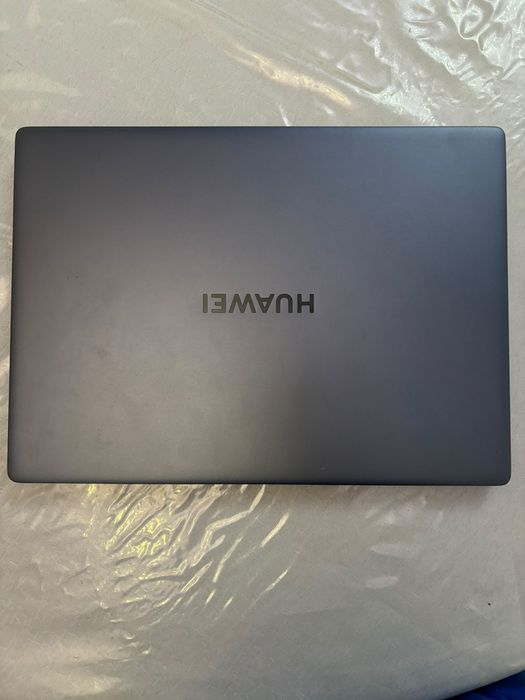 Huawei MateBook D14