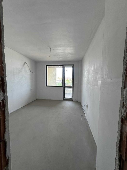 Двустаен апартамент в Смирненски