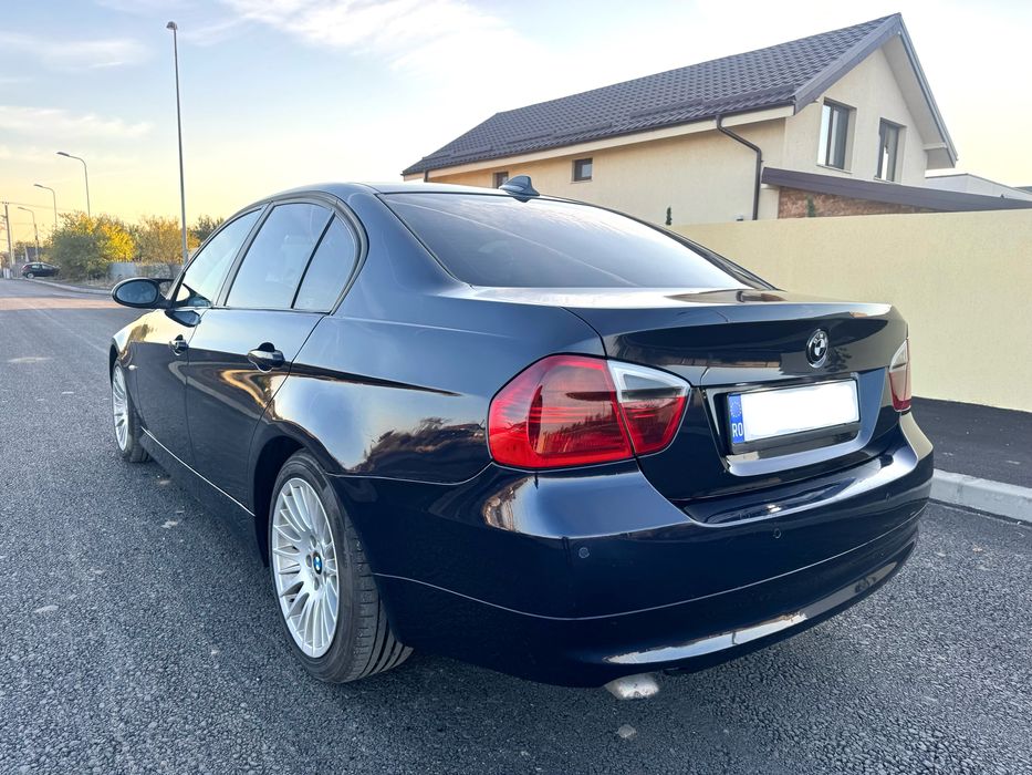 BMW 320d E90 - Automat - Navigatie - Proprietar