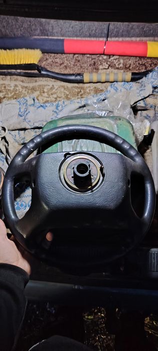 Продам запчасти ауди