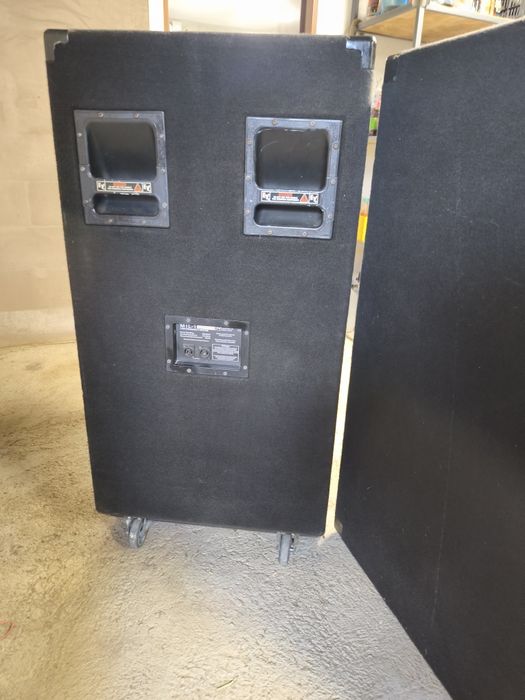 Vând bași Electro Voice MTL1