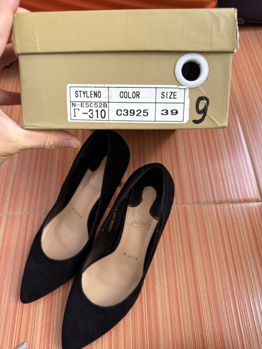 Туфли черные классика 39 р