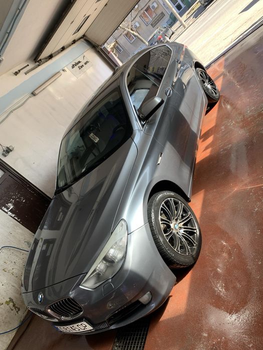 BMW 5 Series 2012 — imagine 4