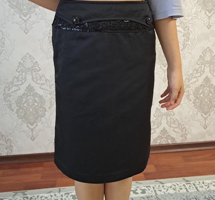 Одежды 42 размера