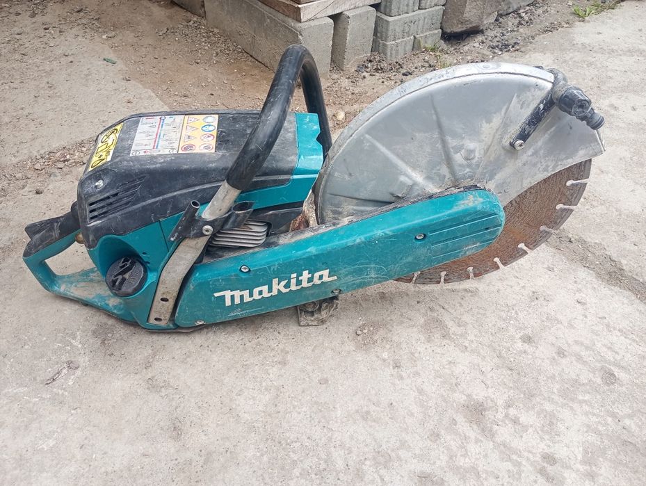 Drujba pe benzina makita EK6101