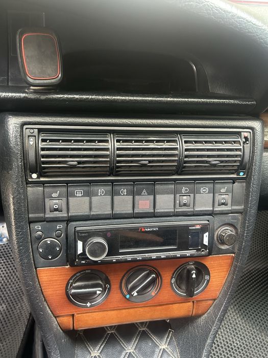 Продам ауди 100с4