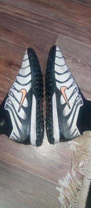 сороки Найк без шнурков