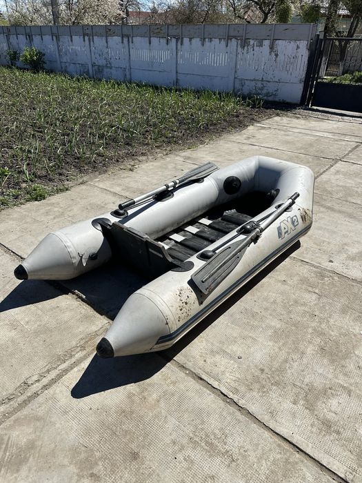 Barca Bombard 2,50 lungime