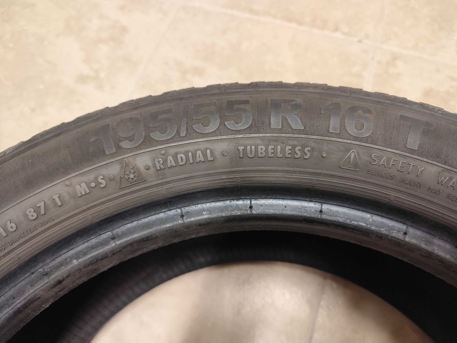 4 бр Semperit 195/55/16 зимни