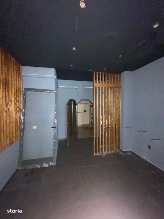 Spatiu comercial, 142 mp + terasa 40 mp, zona Central