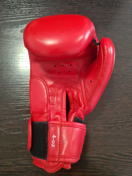 Перчатки боксерские