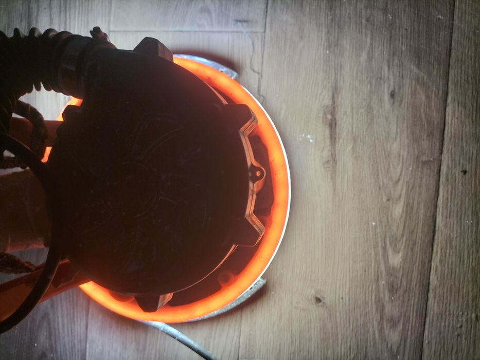 Жираф(шкурильный аппарат) для стен