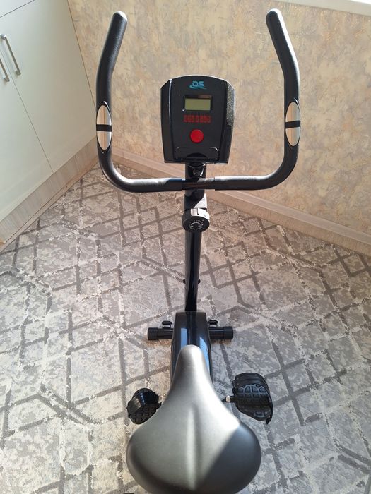 Велотренажер сотилади