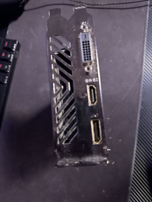 Vand placa video gtx 1050ti 2x