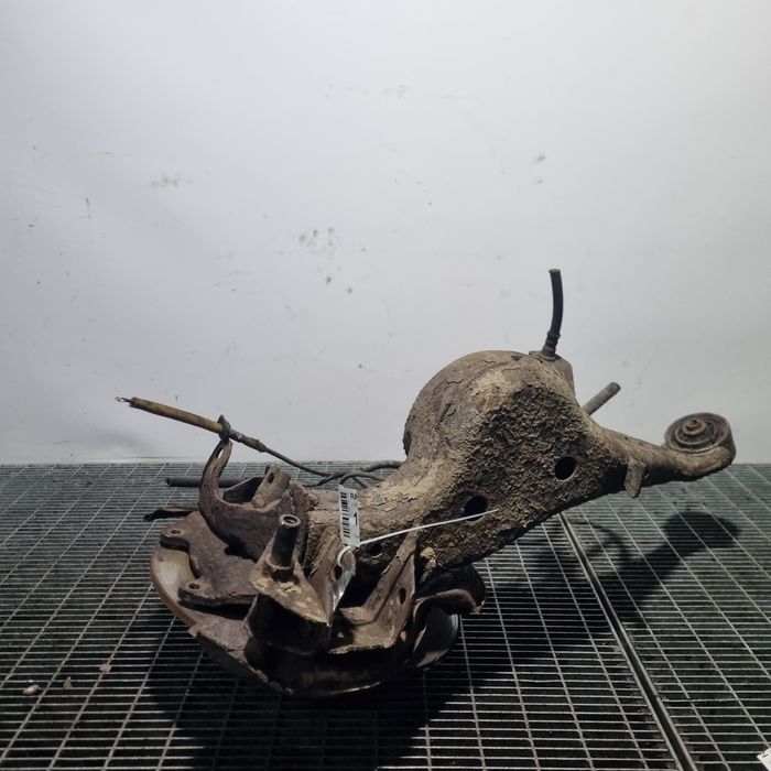 Fuzeta stanga spate Toyota RAV 4 II 2.0 D - Manuala 5 Trepte 1CD - FTV Euro4 ...