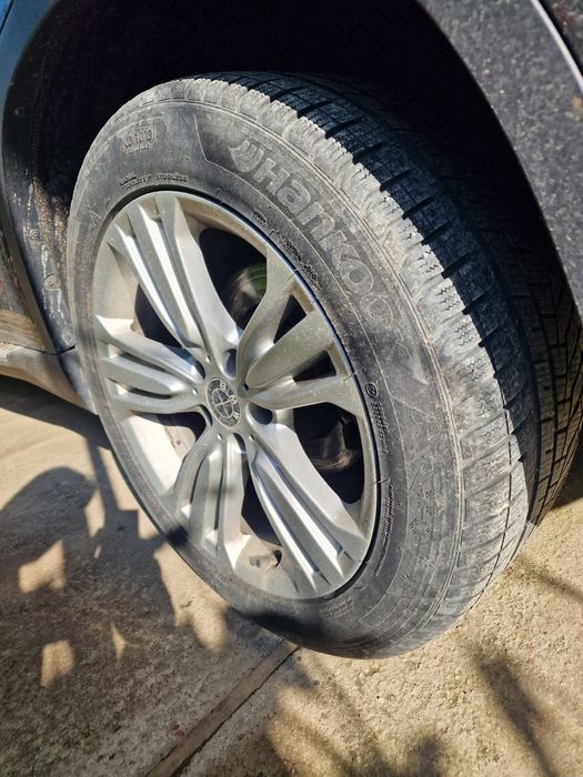 Cauciucuri BMW X5  Hankoc, 2 dimensiuni, stare foarte buna