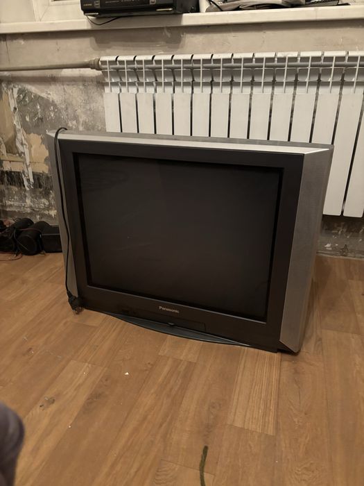Продам телевизор