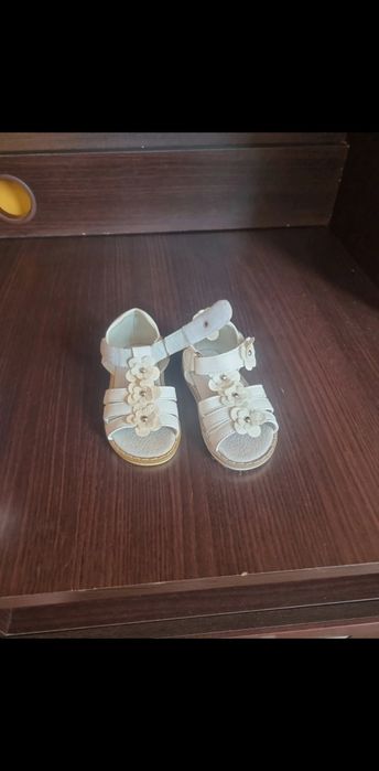 Sandaluțe pt fetițe