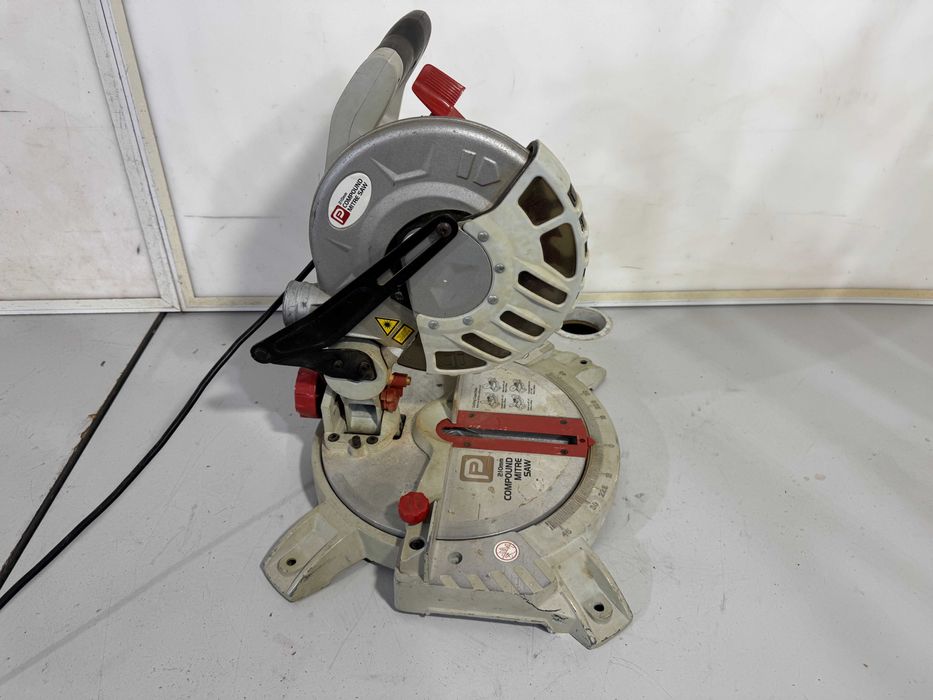 Циркуляр пендула - Pro 1400 W / 210мм