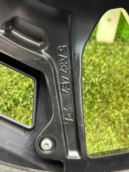 Jantă BMW SERIA 5 G60 r19 j8,5 stil 936m
