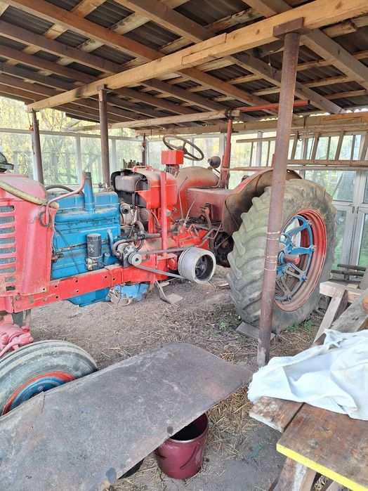 Tractor,remorca ,plug