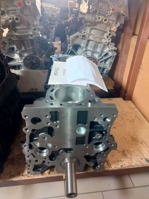 Блок цилиндров двигателя 2tr toyota land cruiser prado 2,7 -бек