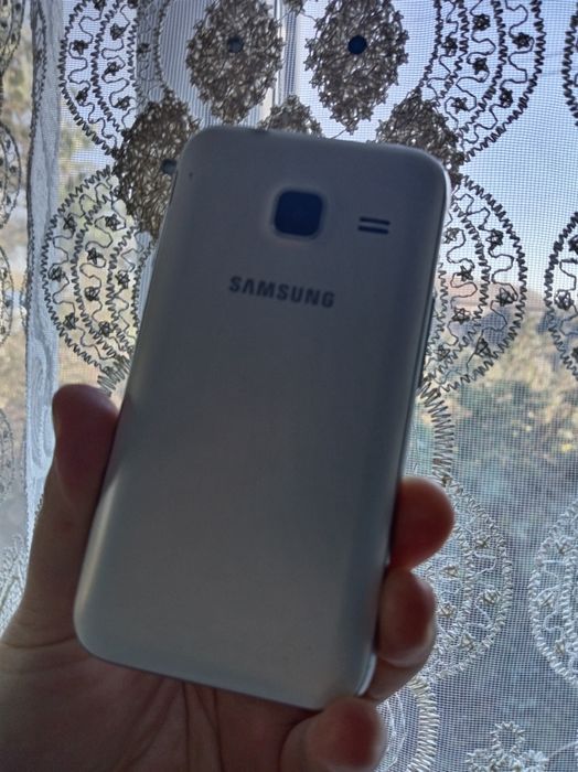 Продам Samsung j1 mini