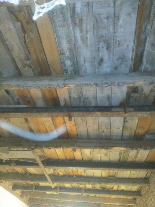 Пол тахта Страпила
4 метрли. Страпила олтита. 5ярим метрли брус