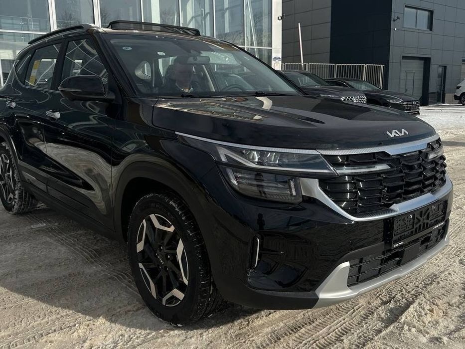 Продам свой киа селтос с люком 2023 года