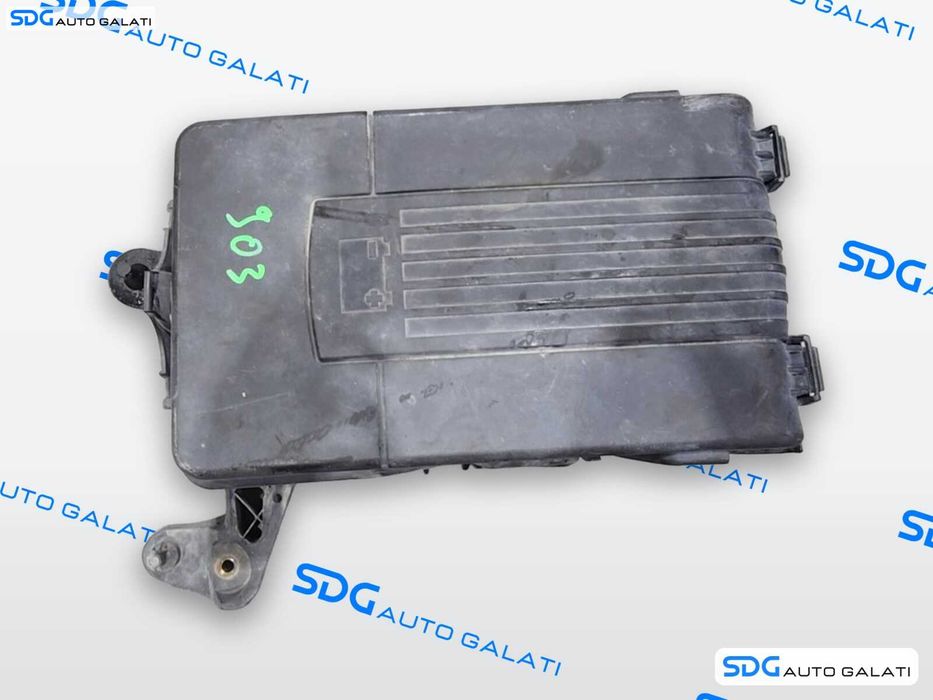Carcasa Suport Cutie Tava Baterie Acumulator Seat Altea 2004 - 2013 Cod 1K0915333C, 1K0915335C, 1K0915443A [LN2077]