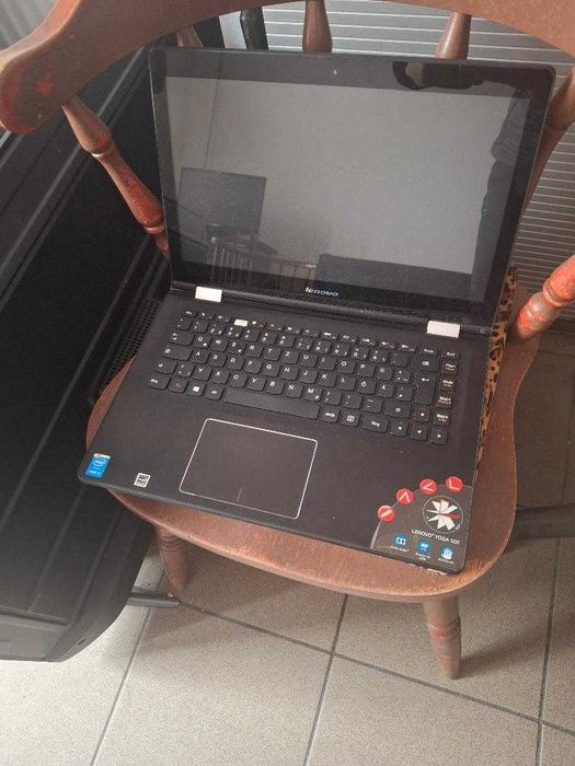 dezmembrez laptop lenovo yoga 500
