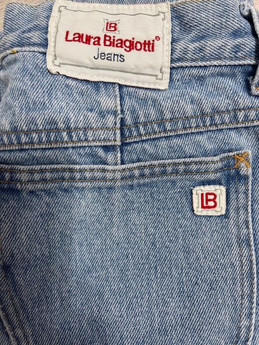 Blugi Laura Biagiotti fusta blugi si geaca Armani