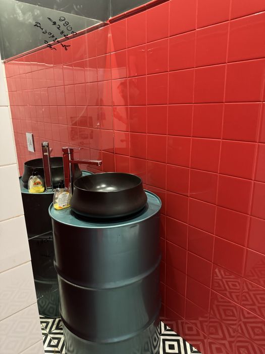 Сдам в аренду помещение 252 кв.м.