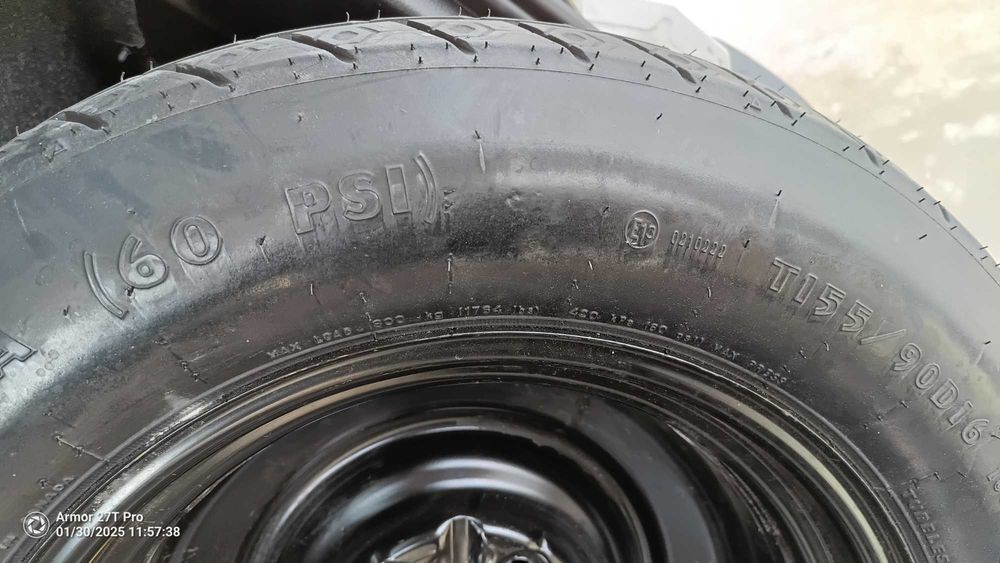 Оригинална резервна гума с джанта "патерица" от Jeep Renegade