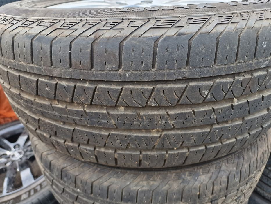 Гуми с Джанти за Audi Q7 235/60 R18 Continental