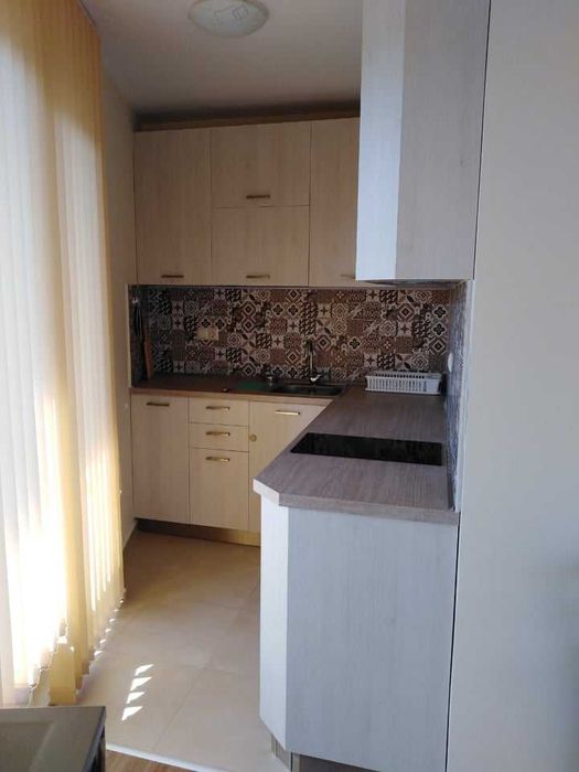 Дава се под наем Двустаен апартамент в Бургас, Сарафово - 70 кв.м за 255 € - Снимка #4