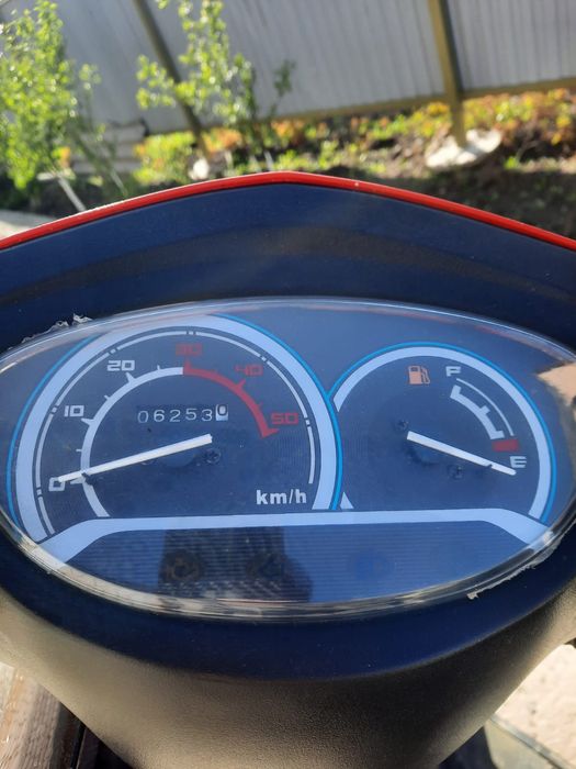 Скутер м8 в отличном состоянии