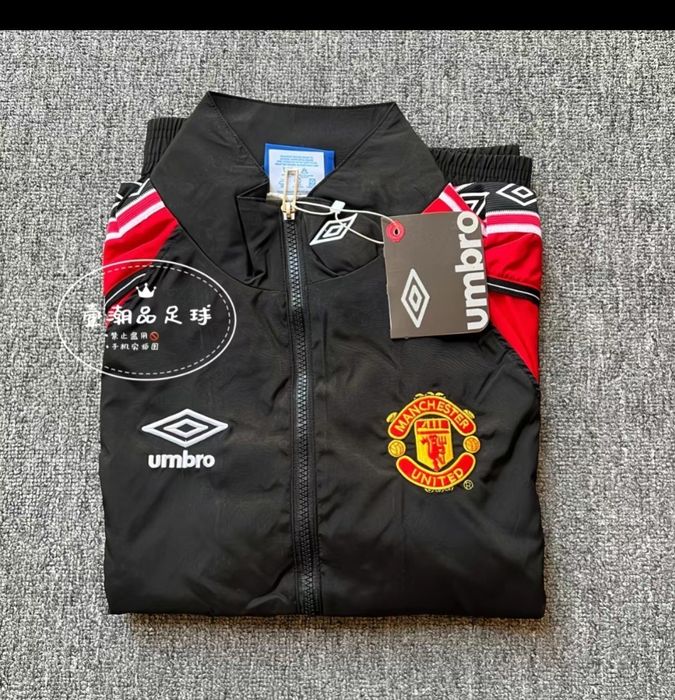 Ветровка Umbro Манчестер Юнайтед