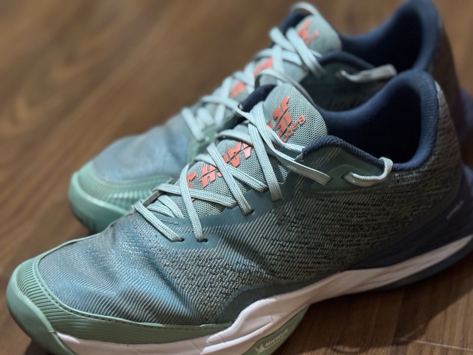 Продаются брендовые беговые спортивные кросовки