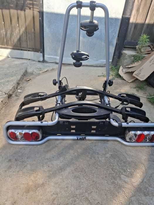 Suport biciclete rabatabil Thule cu prindere pe carlig auto