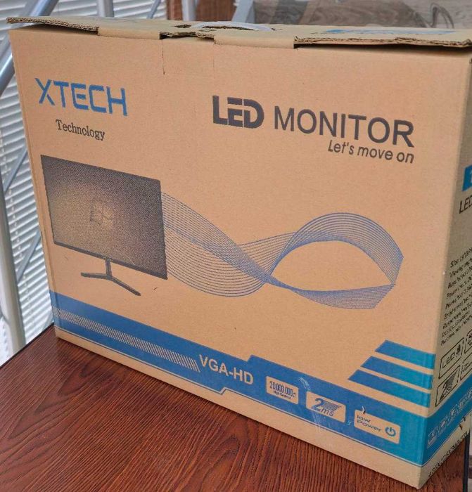 Монитор XTECH 19" Led (Flat) black