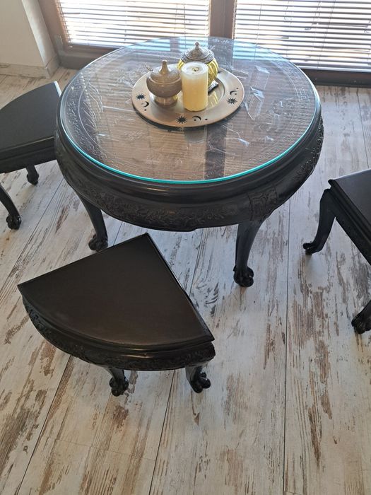 Уникална старинна китайска маса с четири стола