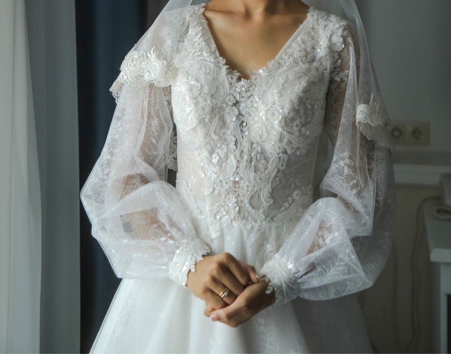 Свадебное платье