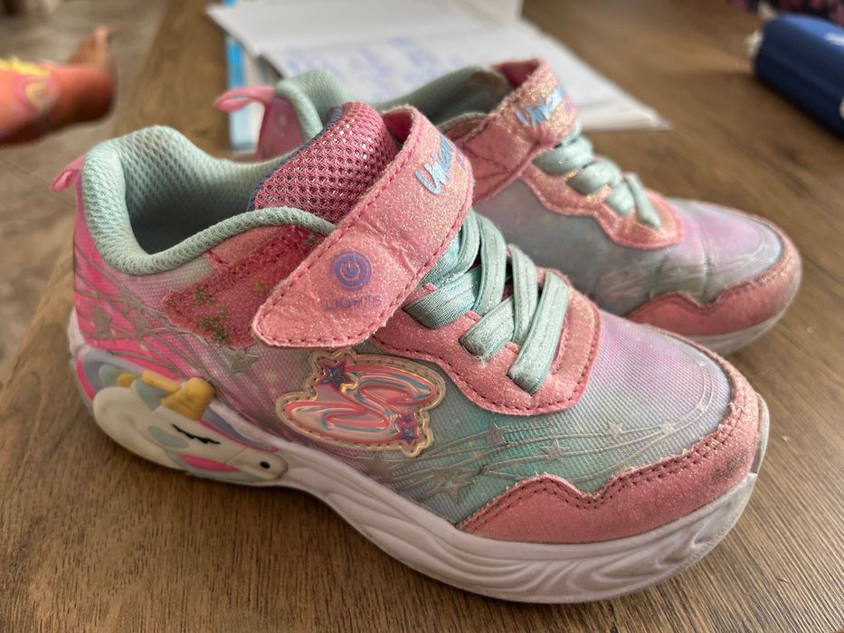 Adidași cu lumini Skechers Unicorn Dreams, fetițe, mărimea 27