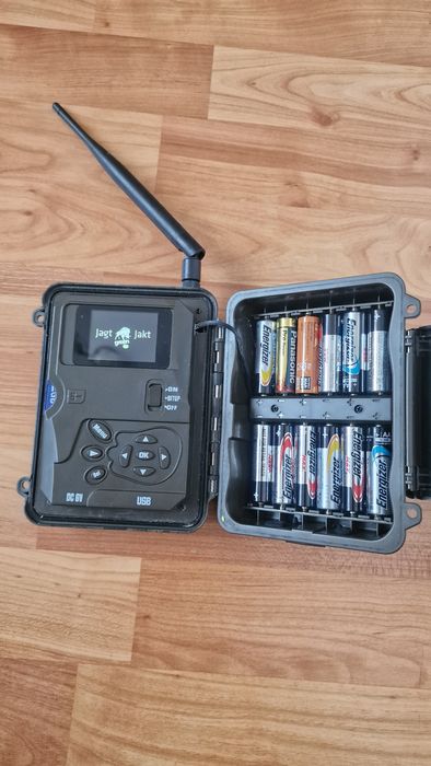 Camera vanatoare Spromise Tetrao S328 animale padure SIM card internet