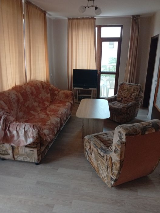 Дава се под наем Двустаен апартамент в Ахелой - 75 кв.м за 255 € - Снимка #1