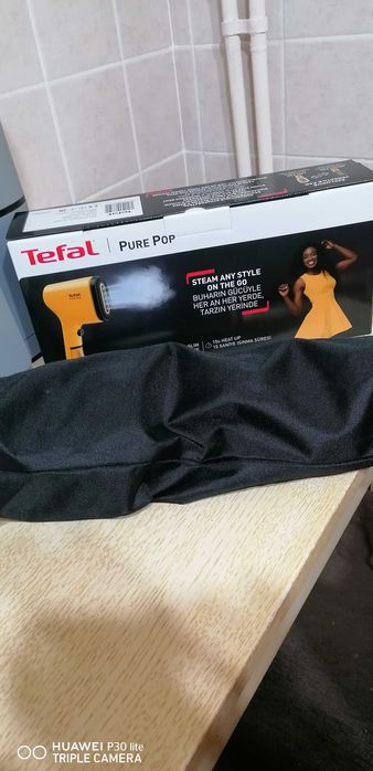 Aparat de calcat vertical cu abur Tefal