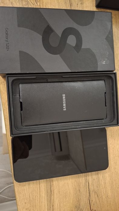 Samsung s22 plus