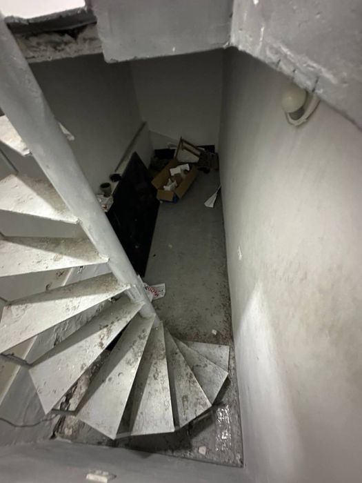 Первая линия Шота Руставели 81