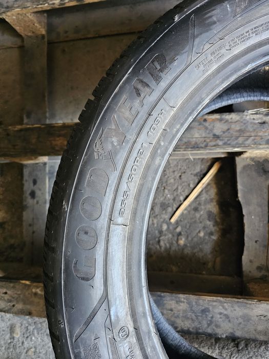 1 anvelopa iarna 255 50 21 Goodyear 7.7mm 2021
